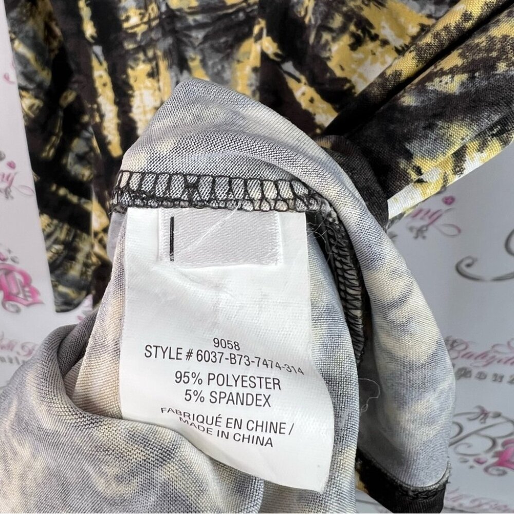 Melanie Lyne long sleeve plaid Chic Women's Blouse in Yellow and Black Pattern - Picture 8 of 10